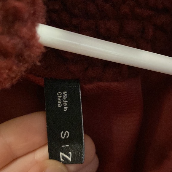 Zaful Maroon Thick Sherpa Jacket - Picture 3 of 5